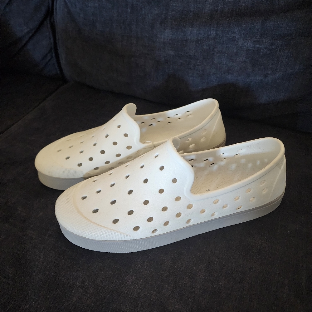 Old Navy Perforated Slip-On Shoes for Boys – Breathable, Comfortable